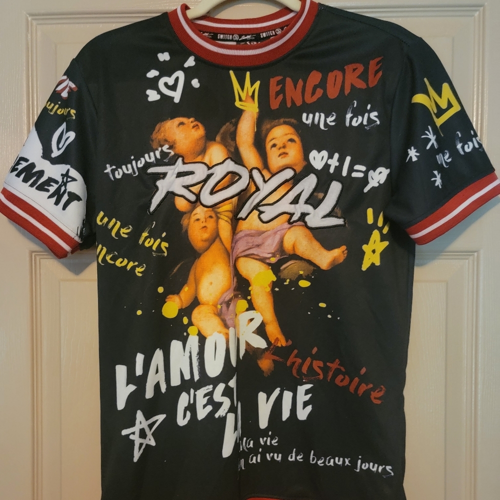 Switch Remarkable Graphic T-Shirt French Themed Size S